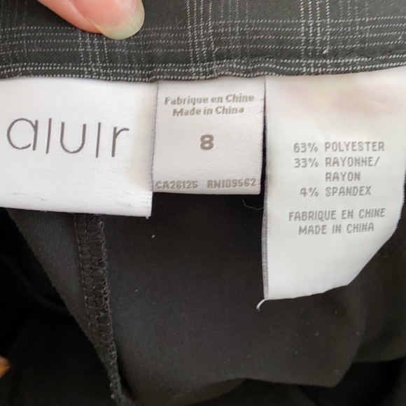 Alulr skort - Picture 3 of 3